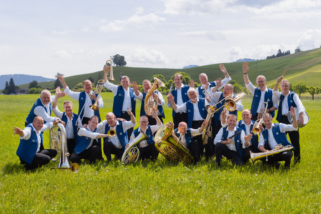 Blaskapelle Etzel-Kristall – Gruppenfoto
